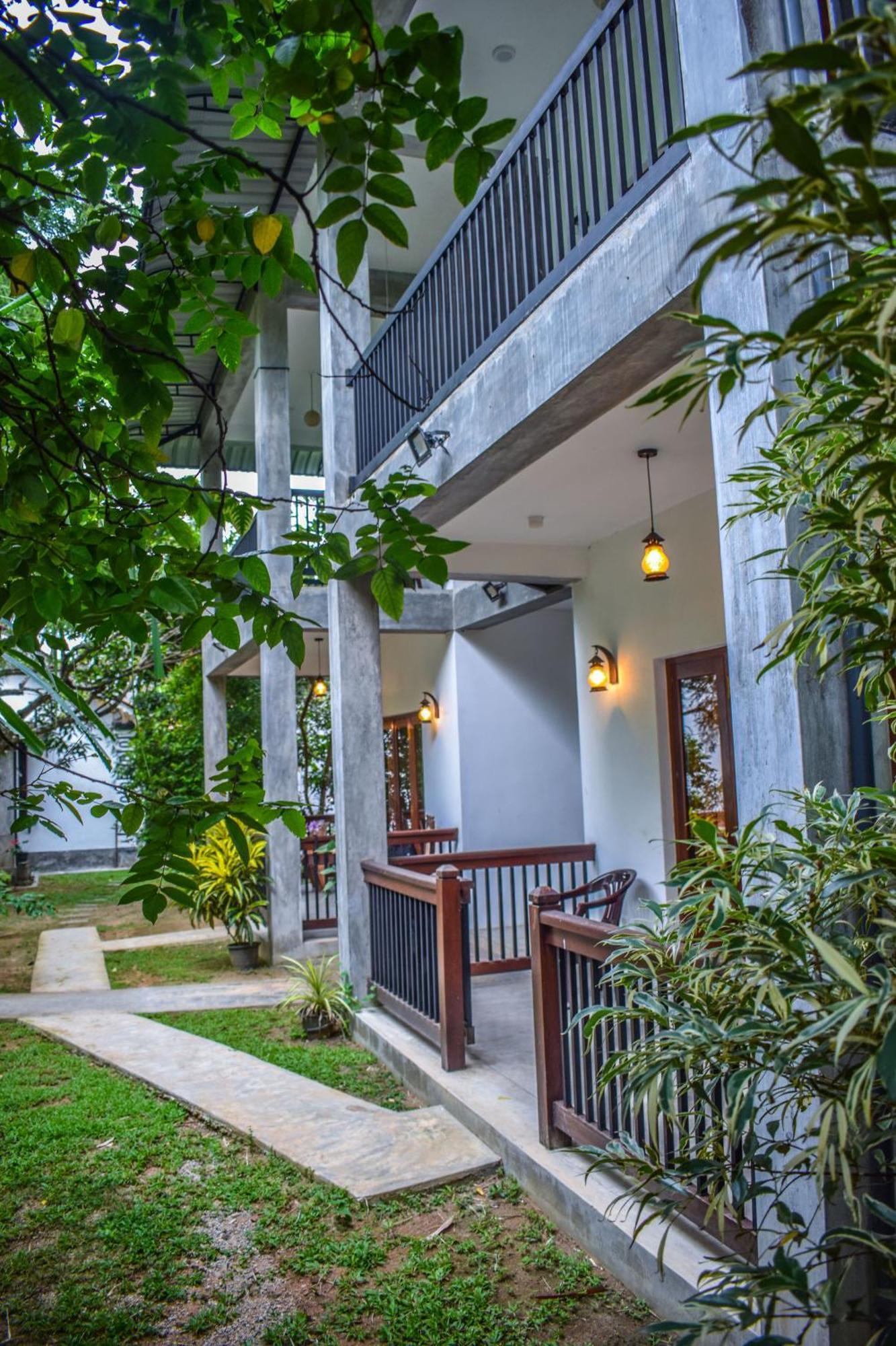 Lawrence Villa Weligama Eksteriør billede