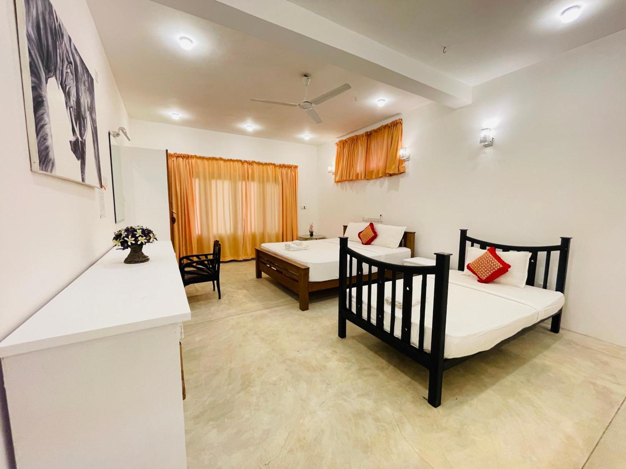 Lawrence Villa Weligama Eksteriør billede