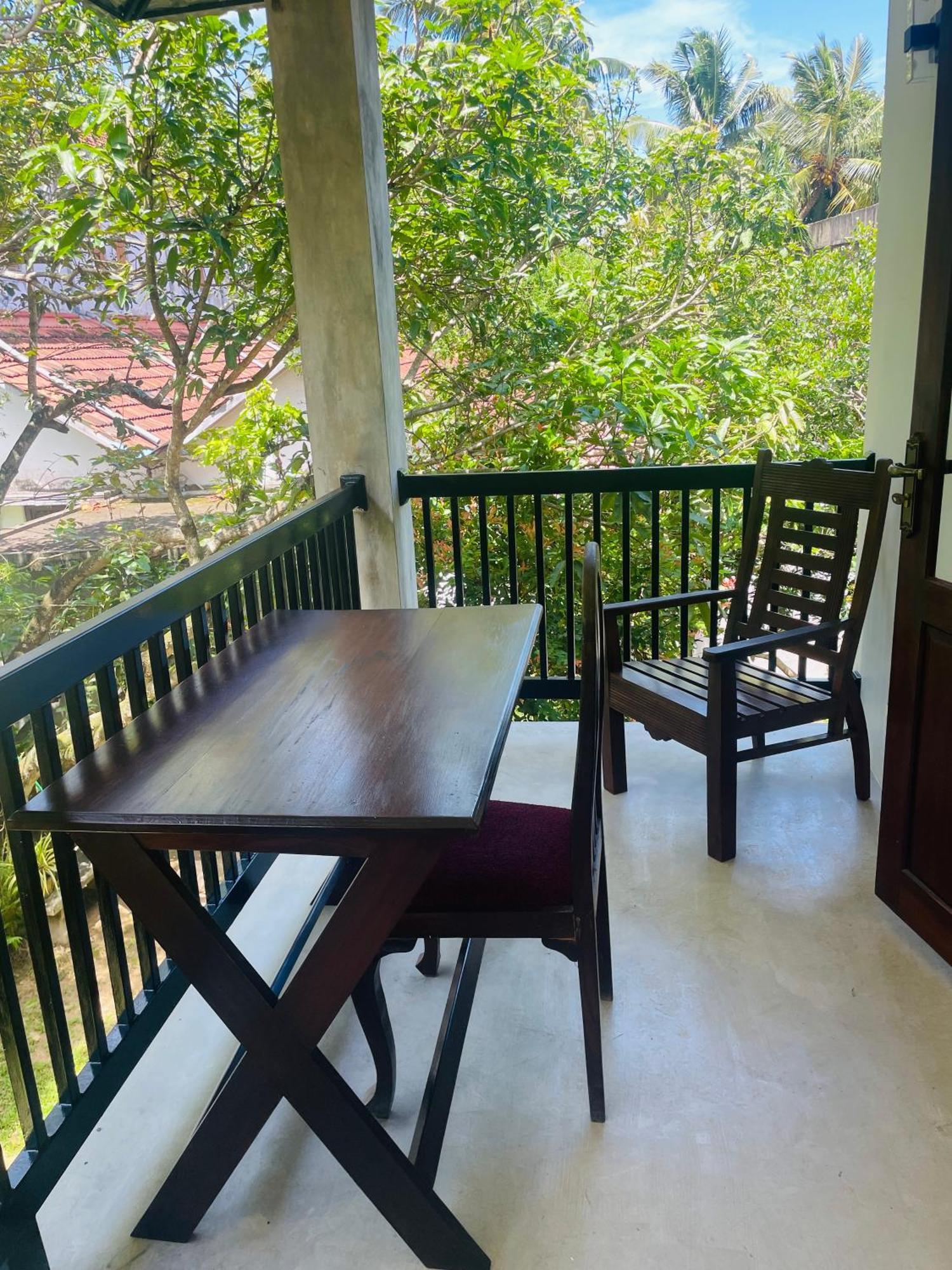 Lawrence Villa Weligama Eksteriør billede